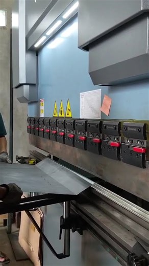 Mesin Bending Besi dengan Hasil Tekukan Rapi dan Konsisten