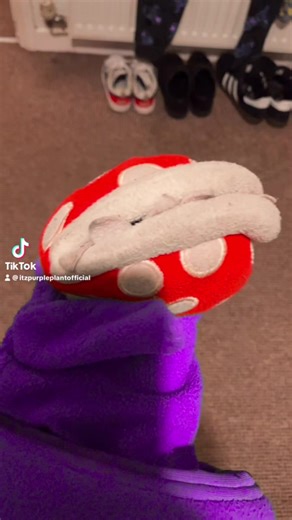 itzpurpleplant (@itzpurpleplantofficial)’s videos with 67 Merry Rizzmas - Goji Georgie