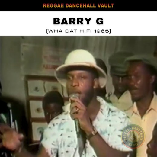 Barry G on Wha Dat Sound System 1985 #reggae #dancehall #jamaica #riddim #barryg #fblifestyle #reggaedancehallvault ❤️💚💛 | Reggae Dancehall Vault