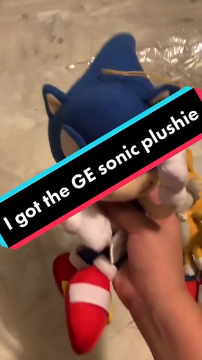 Exciting New GE Sonic Plushie Unboxing!