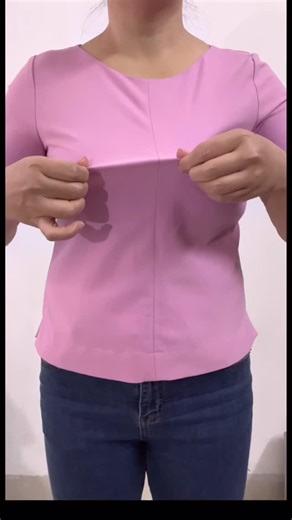 Tre Fa | Handling Tip a shirt is tight in chest or armpit, when don't want to mix fabrics of different colors | Instagram