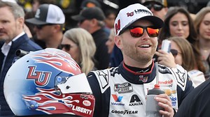 Phoenix starting lineup: William Byron claims NASCAR Cup pole
