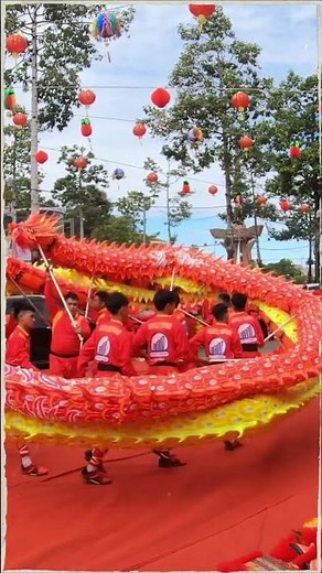 Vietnam’s Festivals & Traditions ‪@Bhooogol‬