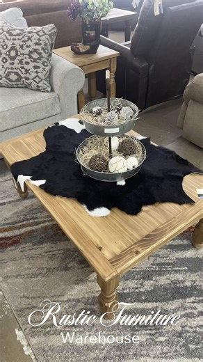 Come to Rustic Furniture Warehouse to see our beautiful coffee tables✨ 📍2828 34th St, Lubbock, TX 79410 📞(806) 687-9191 ⏰Tuesday-Saturday | 10 am-6 pm