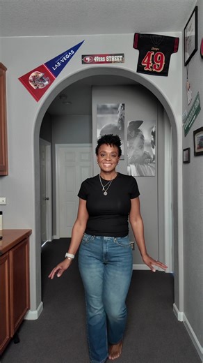 My hallway is my runway 👖✨ Same top. Four Good American jeans. Different fits, different vibes — all real life approved. If you’re looking for denim that flatters curves, works for women 35 , and feels elevated without trying too hard… this is for you. Which pair are you grabbing first? 👀👇🏽 Straight leg, curve fit, or wide leg? @GOOD AMERICAN #GoodAmerican #fashion #ootd #over40 #creatorsearchinsights