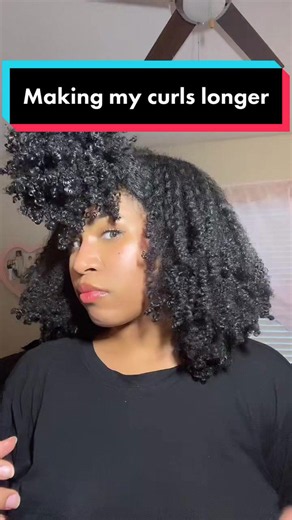 How to stretch hair without losing texture