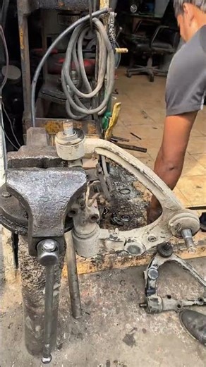 Upper Control Arm Bush Removing! #UpperControlArms #armbush #suspension #rxmechanic #fblifestyle