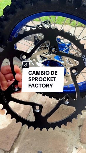 Cambio de Sprocket Factory para Yamaha 250 - Tutorial de Motocross y Enduro