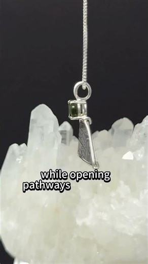 Meteorite Pendant with Moldavite Crown #moldavite #metorite #pendant #shorts