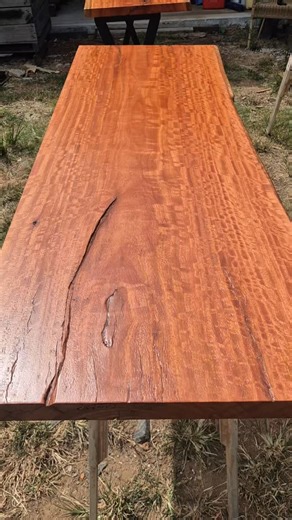 Kings Timber Designs | Bluegum outdoor high bar/table, matching prep bench and bluegum leaner to complete the package 😍 | Instagram