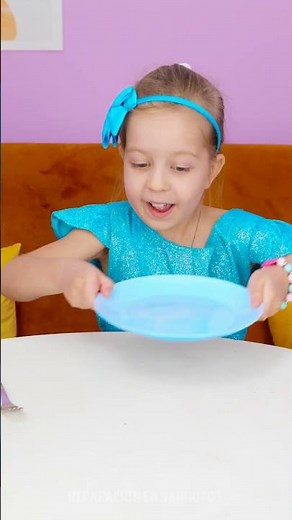 ¡La Estrategia Más Divertida de la Niña y su Perro! 🥦🐾