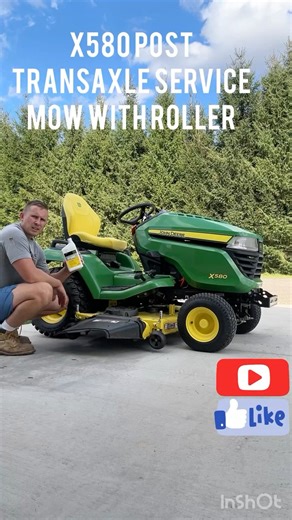 John Deere X580 Mowin’ & Rollin’