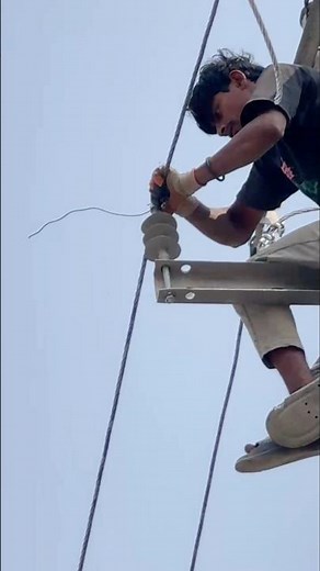 Electrical 11Kv Pin isolator Benging Work #isolator #Lineman #safetyfirst #ElectricalSafety #shorts