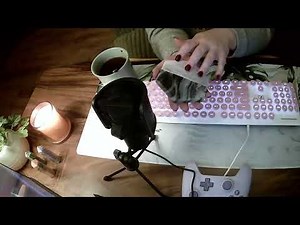 No talking Desk Tour ASMR typing, tapping, candle lighting
