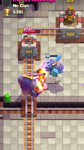 Royal Giant VS Princess Tower in #clashroyale