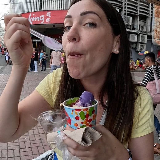 Halo halo is a dessert from the Philippines that I tried for my very first time in Cebu city. #philippines #halohalo #streetf#StrongWomen | Seara Travels