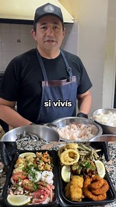 *¿Buscás picadas de mariscos en Comodoro o Rada Tilly?* Te presentamos “El Faro”: nuestra picada estrella con sabor a mar patagónico 🌊🦐 👉 Ideal para 3 personas, “El Faro” reúne en una sola tabla lo mejor del océano: ✨ Pulpo a la gallega ✨ Langostinos al natural ✨ Rabas crocantes ✨ Cornalitos bien dorados ✨ Nuggets de merluza (caseros y en su punto) Y eso no es todo: también incluye una parte fría en escabeche, con mejillones, cholgas y más, todo presentado en bandejas separadas, pensadas para