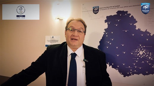 🎥 𝐅𝐨𝐫𝐦𝐚𝐭𝐢𝐨𝐧 𝐏𝐒𝐂𝟏 👉 Au cours du mois de janvier, le District de Côte-d’Or, en partenariat avec le Comité Départemental Olympique et Sportif ainsi que la Protection Civile, a lancé ses premières formations PSC1 à destination du monde du football en Côte-d’Or. 👍 On vous explique tout ! Bon visionnage ! | District de Côte-d'Or de Football