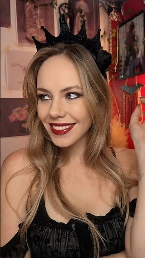 Red Lips Tutorial • Classic Sharp Glam Look