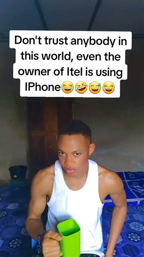 using iPhone oo #fyp #reels #goviral