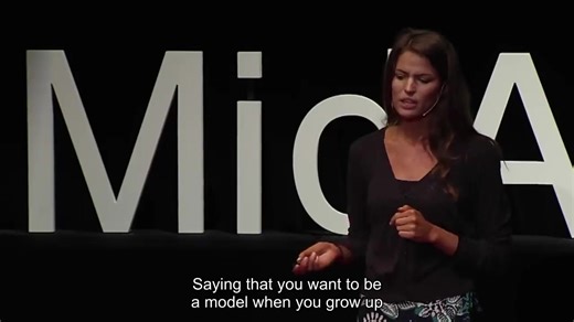 TED最新视频（双语）--Looks aren't everything. Believe me, I'm a model.