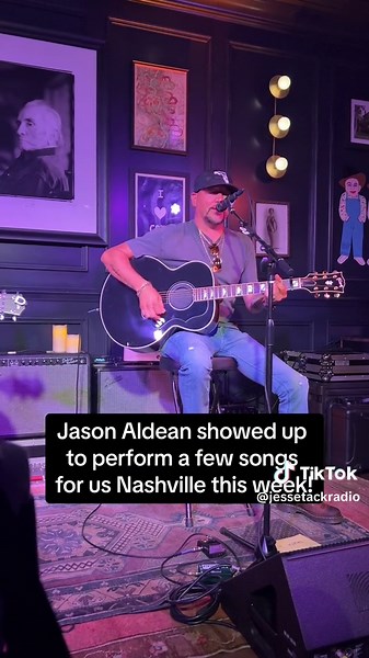 @Jason Aldean sang some songs during lunch for us in Nashville during our radio meetings!