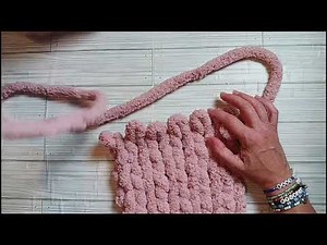 How to Hand Knit a Cozy Chunky Scarf