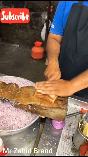 Wow bhaiya Ji Na Banaya Jabardast Egg Sandwich #shorts #youtubeshorts #shortsvideo #foodie
