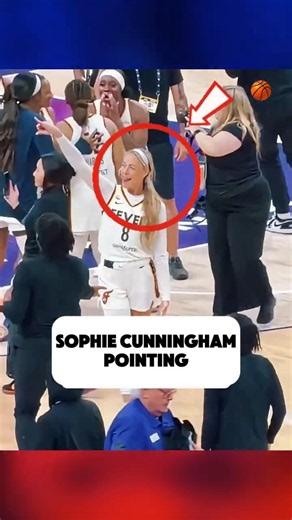 Sophie Cunningham Did the Pointing Again👉