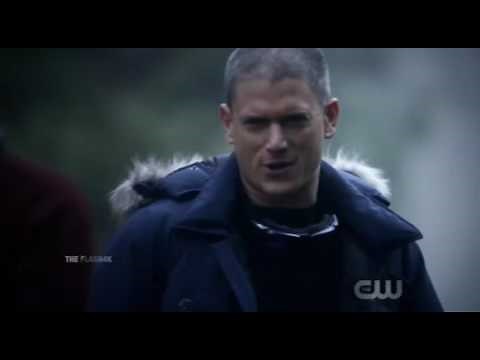 The Flash 3x22 Barry travels back in time to get Captain Cold