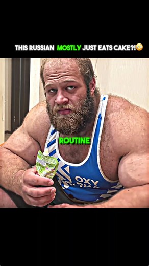 Just cake for bodybuilding is crazy😳