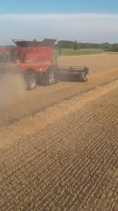 Seria mică de combine Case IH Axial-Flow începe cu modelul 6150. | Titan Machinery România