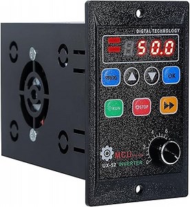 DEWIN Frequenzumrichter, VFD Frequenzumrichter 230V 1 Phasen Eingang 3 Phasen Ausgang VFD Drehzahlregler zur Motordrehzahlregelung 1100W AC 220V