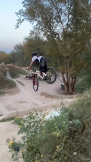 🔥😭#mtb #fyp #dirtbikes #rower #bikeparkkazoora @Eryksik @⚔️🛡️brant🅿️K🅿️🛡️⚔️ @_brunkee @JIBB_filipek @Ig: mikolaj_tr @່ @Mikołaj ⚔️🌪️ @𝕸𝖔𝖉𝖟𝖔𝖉𝖟𝖔 @MariuszFR