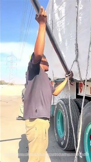 Securing Loads: The Art of Truck Tying