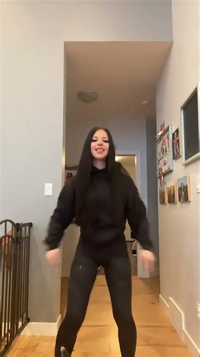 #black #crew #neck #hoodie #black #yoga #leggings #white #socks #nike #lululemon #gymshark #aloyoga