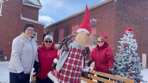 26 reactions | The holiday parade is today. It is starting to look a lot like Christmas | St. Paul Evangelical Lutheran Church - Alpena | Facebook