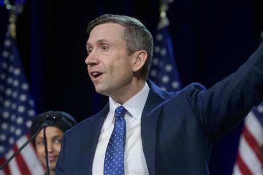 Dems Facing Even More Trouble Now With Money and Unhappy Donors