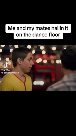 Big night out bustn moves with my mates #inbetweeners #dancechallenge #dance #nightclub #danceawesome #momsnightout