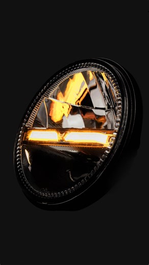 Old spirit. New tricks. The new STEDI™ Homage Headlight now shines with DRL integrated indicator. Classic looks, cutting-edge performance | STEDI