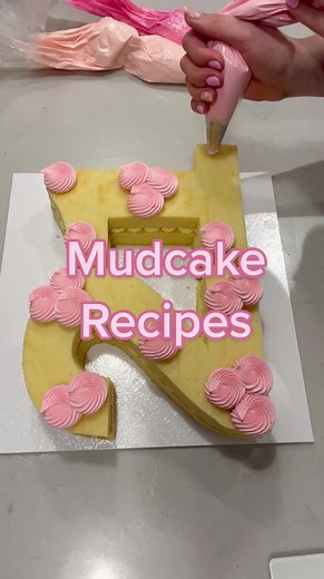 My Mudcake recipes are available to purchase through the link in my bio These recipes are in PDF format and include detailed instructions on how to make the cakes as well as helpful tips and tricks including pan size, storgae instructions etc All mesurements are metric and weighed Let me know if you have and questions #mudcakerecipe #recipe #cakedecorating #buttercreampiping #fyp #foryou #cakenz #cakesoftiktok #pipingvideo #caketok #fypシ #numbercake #digitcake #lettercake @Beks | Sugar Lips Spri
