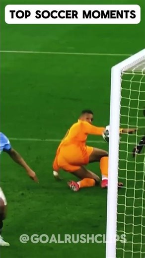 🔥 Mbappé vs Ronaldo: Insane Skills Showdown! ⚽ #footballshorts