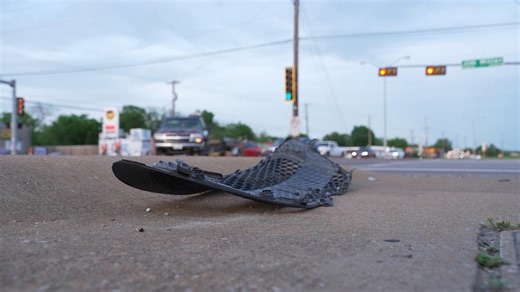 Suspected drunk driver arrested in connection with deadly crash that killed 2 people, officials say