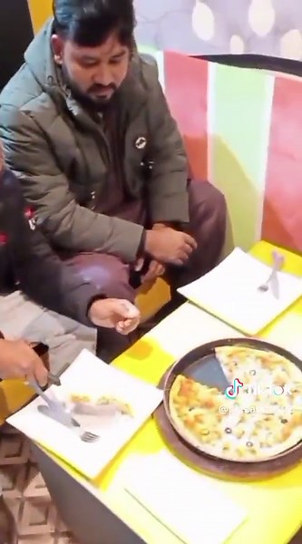 Delicious Pizza Bites Recipe to Satisfy Any Craving