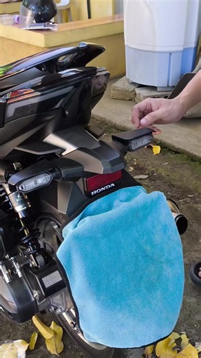 Protect Your Honda Click Signal Lights