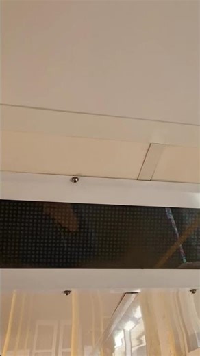 this train runs from Bayswater to Perth, stopping at all stations male announcer #transperth #train