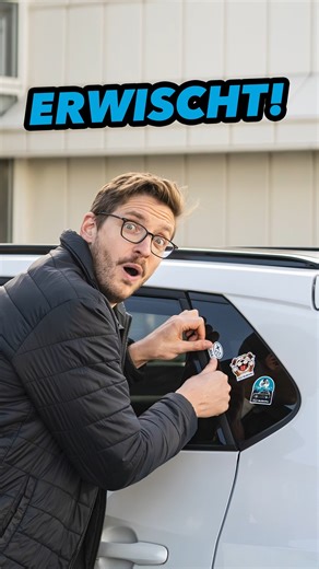 Kleiner Sticker-Flex incoming 😎✨ Unsere neuen Subaru-Sticker sind da und wir sind verliebt! 🤩💙 Wer auch Bock drauf hat, sollte sich beeilen, bevor sie weg sind. Eure Pflichtaufgabe: Zeigt uns, wo ihr sie hinklebt! 🚗📱💭 #Subaru #Sticker #SubaruFamily #Erich #MTB #Merchandise | SUBARU Deutschland GmbH