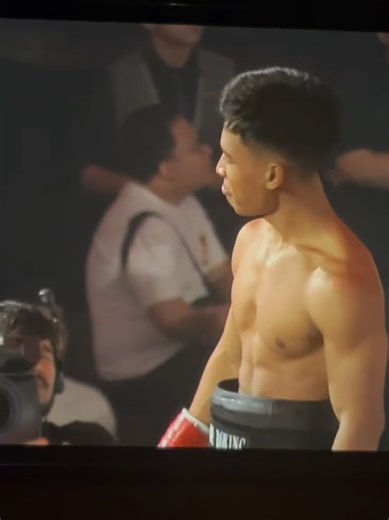 Edy Boxing Triumphs in Round 2 Against Calisrox