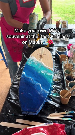 Create Unique Ocean Resin Art Souvenirs in Maui