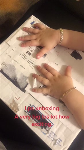 Unboxing a Huge Littlest Pet Shop Collection